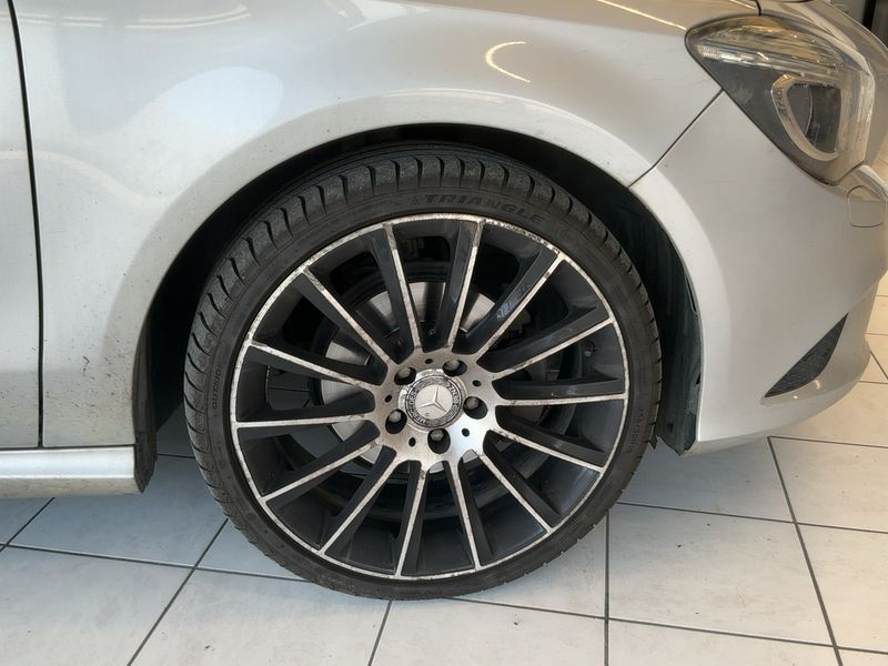 Mercedes-Benz CLA-Klasse CLA 200 d 2014 – снимка 11