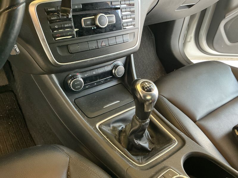 Mercedes-Benz CLA-Klasse CLA 200 d 2014 – снимка 27