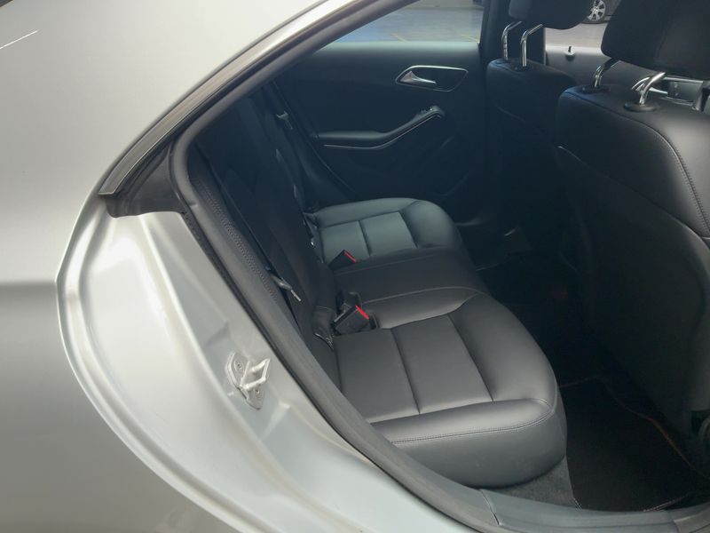 Mercedes-Benz CLA-Klasse CLA 200 2014 – снимка 19