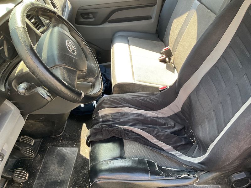 Toyota ProAce 1.5 D-4D Compact 2021 – снимка 31