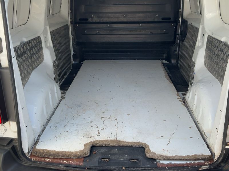 Toyota ProAce 1.5 D-4D Compact 2021 – снимка 15