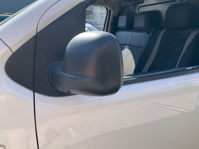 Toyota ProAce 1.5 D-4D Compact 2021 – снимка 27