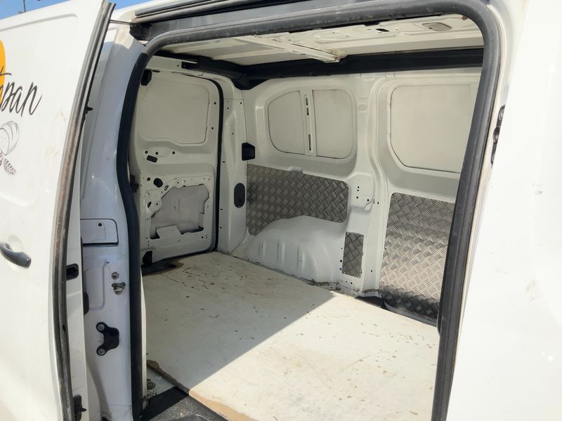 Toyota ProAce 1.5 D-4D Compact 2021 – снимка 19