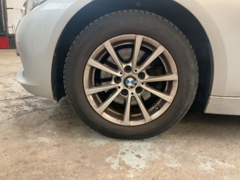 BMW 3er 320d 2017 – снимка 16