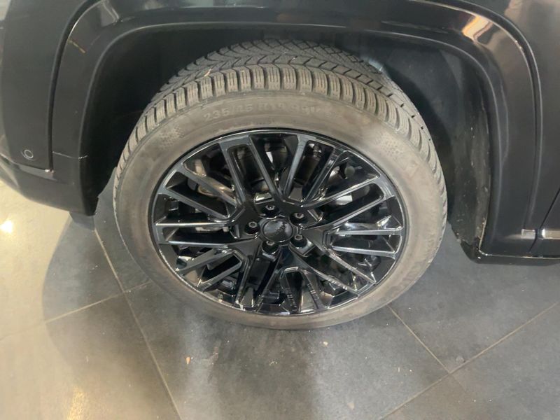 Jeep Compass 1.3 T4 4xe Plug-in Hybrid S 2023 – снимка 3
