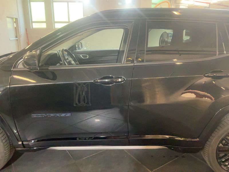 Jeep Compass 1.3 T4 4xe Plug-in Hybrid S 2023 – снимка 4