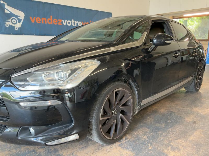 Citroen DS5 2.0 Blue-HDi SportChic 2014 – снимка 2