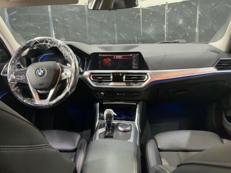 BMW 3er 330d Mild-Hybrid Sport Line 2021 – снимка 17