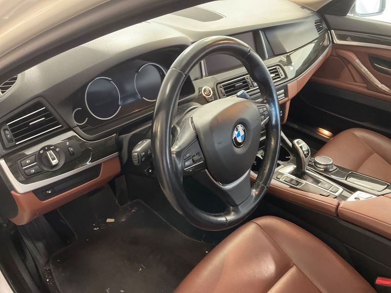 BMW 5er 525d 2015 – снимка 27
