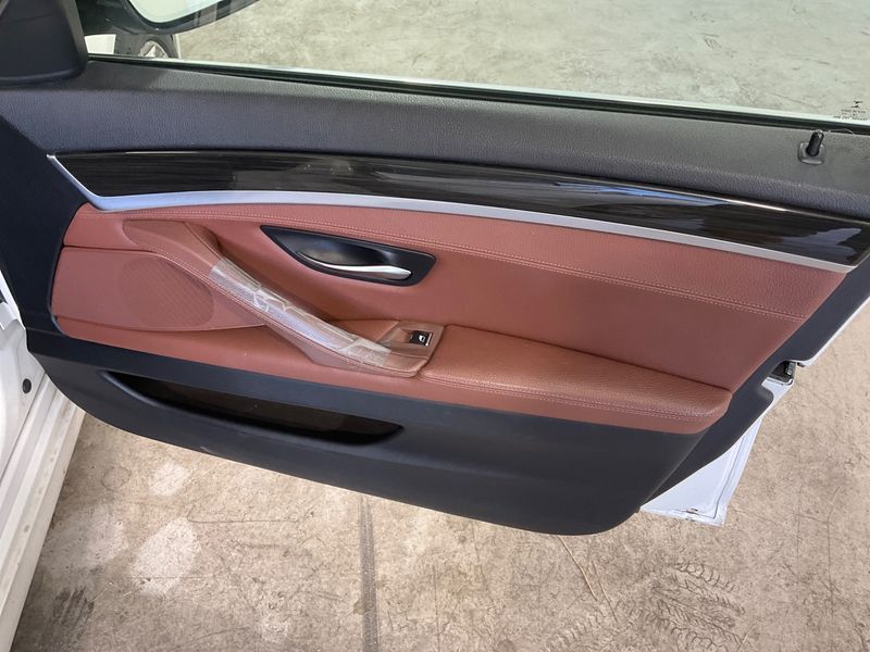 BMW 5er 525d 2015 – снимка 23