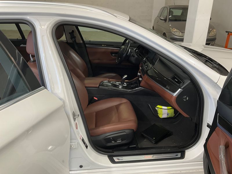 BMW 5er 525d 2015 – снимка 17