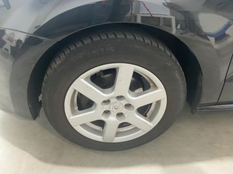 Volkswagen Polo 1.4 FSI Comfortline 2011 – снимка 3