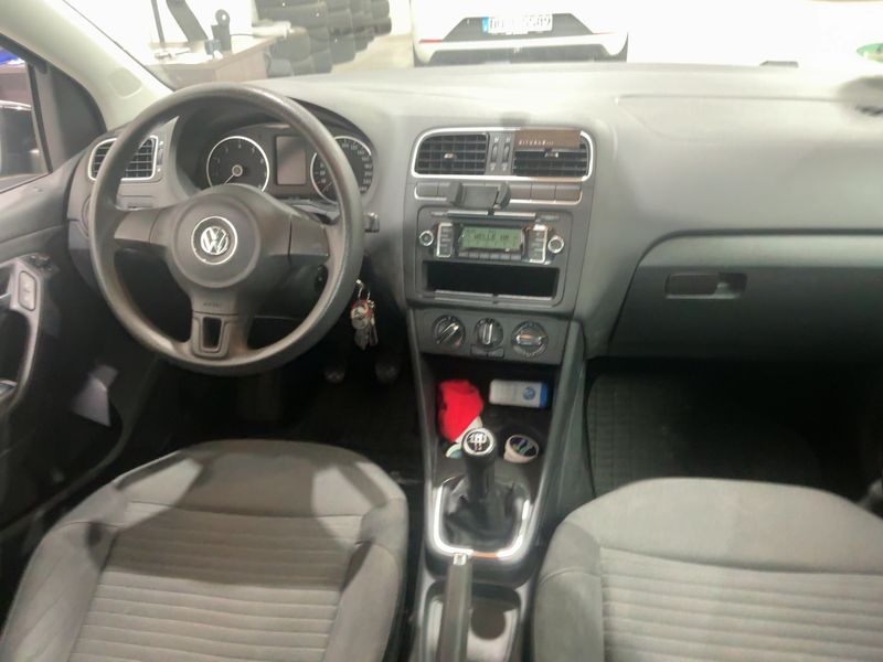 Volkswagen Polo 1.4 FSI Comfortline 2011 – снимка 17
