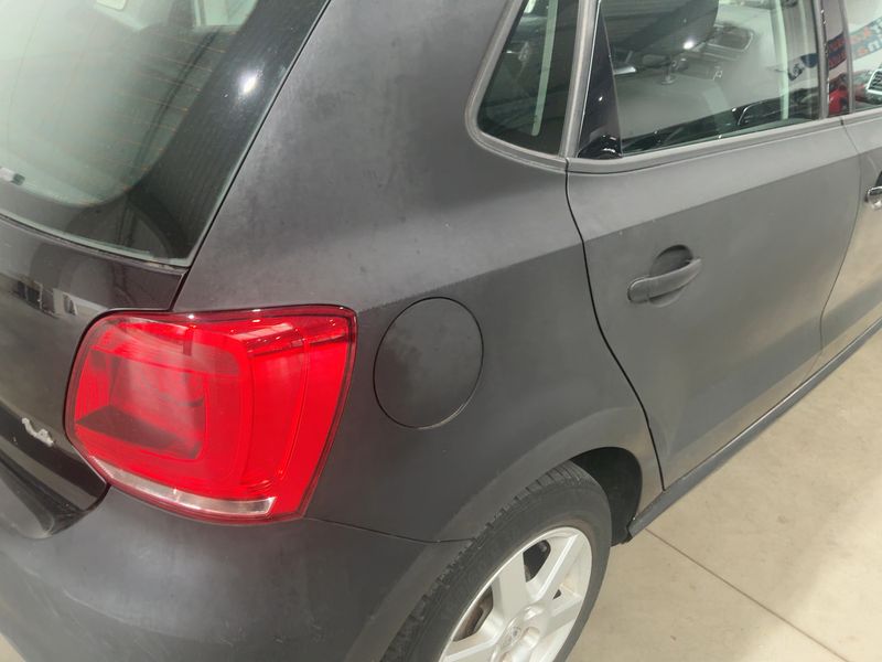 Volkswagen Polo 1.4 FSI Comfortline 2011 – снимка 8