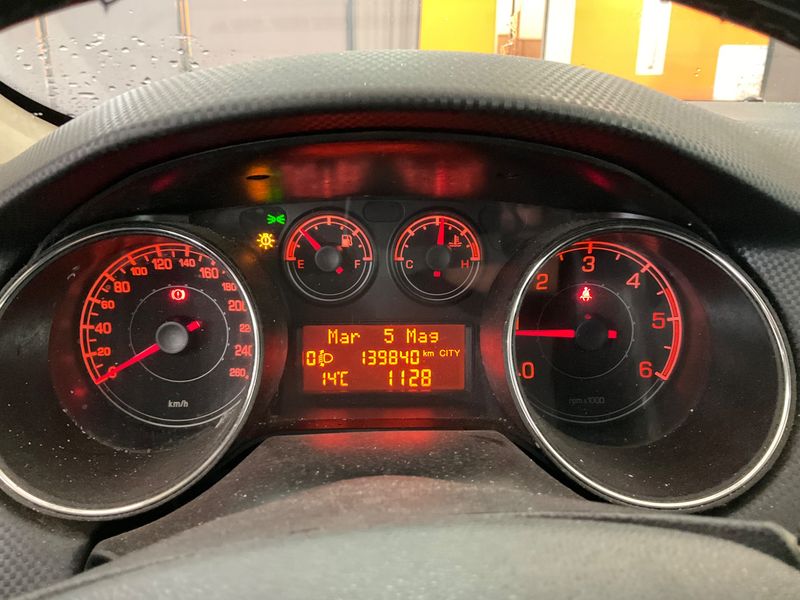 Fiat Bravo 1.6 JTDM Multijet Dynamic 2010 – снимка 4