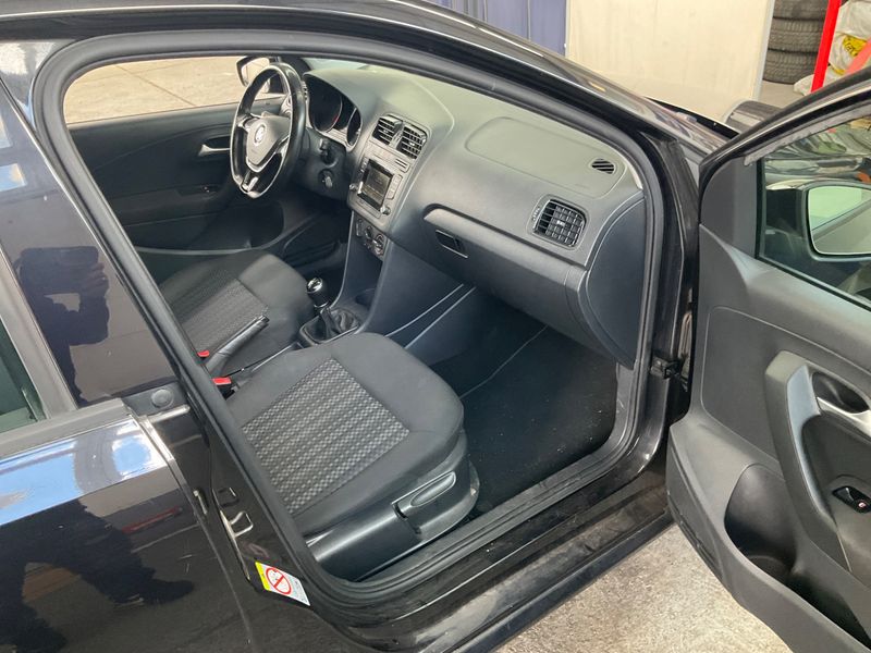 Volkswagen Polo 1.0 Edition BlueMotion Tech 2014 – снимка 3