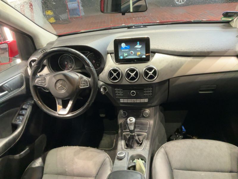 Mercedes-Benz B-Klasse B 200 CDI Urban 2015 – снимка 18