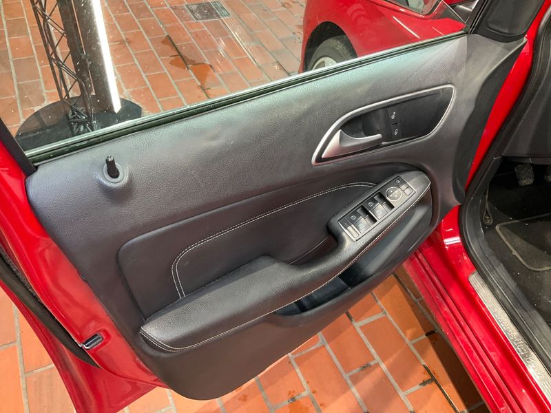 Mercedes-Benz B-Klasse B 200 CDI Urban 2015 – снимка 23