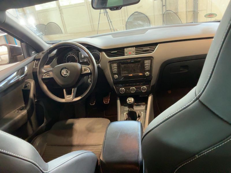 Skoda Octavia 2.0 TDI RS 2013 – снимка 18
