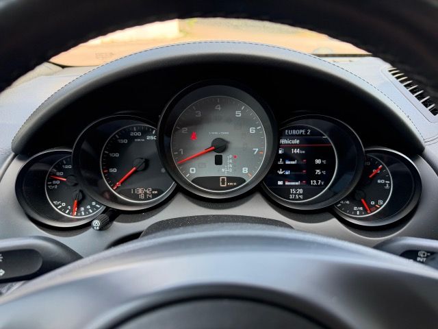 Porsche Cayenne S 2010 – снимка 19