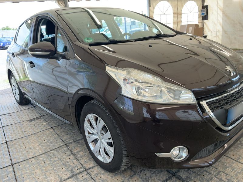 Peugeot 208 1.2 PureTech Style 2013 – снимка 12