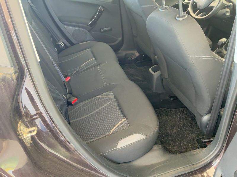 Peugeot 208 1.2 PureTech Style 2013 – снимка 19