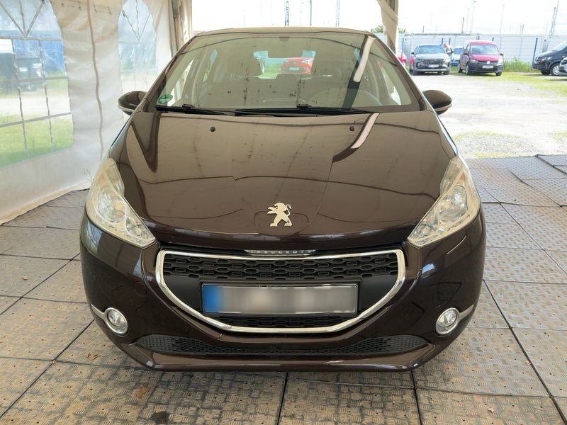 Peugeot 208 1.2 PureTech Style 2013 – снимка 14