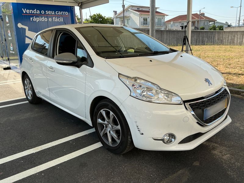 Peugeot 208 1.2 e-VTi Active 2014 – снимка 12