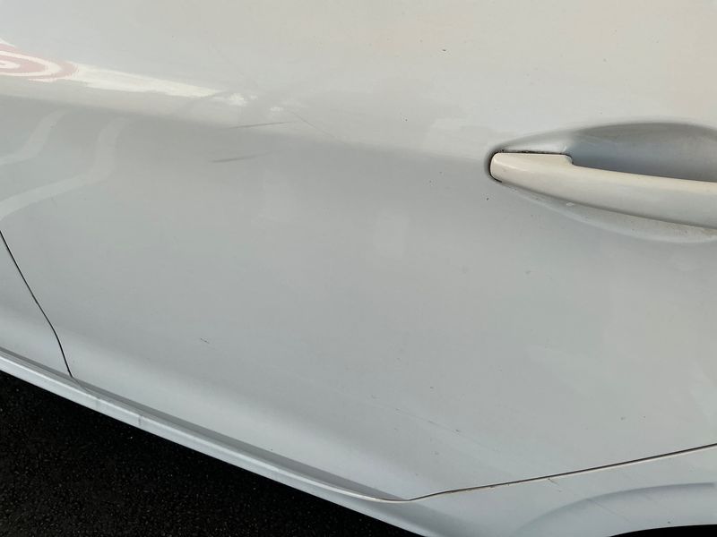 Peugeot 208 1.2 e-VTi Active 2014 – снимка 25
