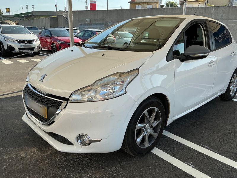 Peugeot 208 1.2 e-VTi Active 2014 – снимка 2