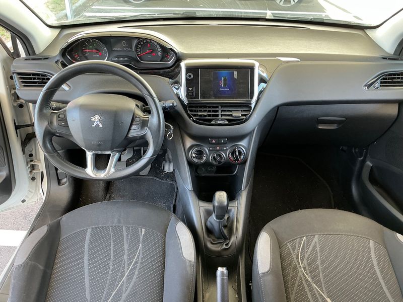 Peugeot 208 1.2 e-VTi Active 2014 – снимка 17