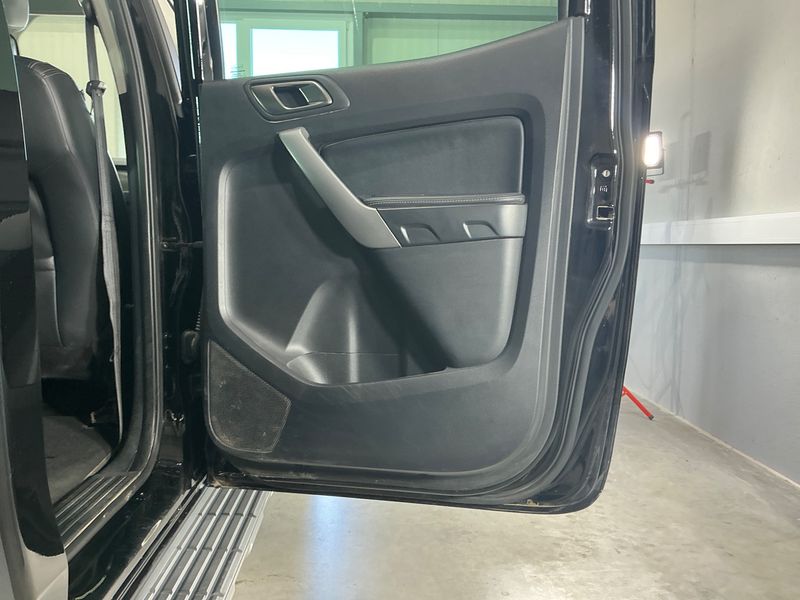 Ford Ranger 2.0 TDCi Doppelkabine Limited 4x4 2019 – снимка 37