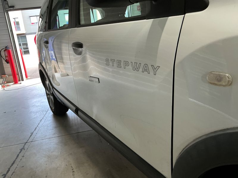 Dacia Lodgy 1.2 TCe Stepway 2016 – снимка 23
