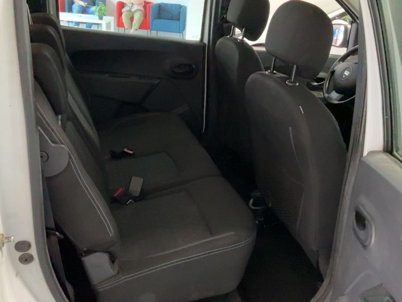 Dacia Lodgy 1.2 TCe Stepway 2016 – снимка 19