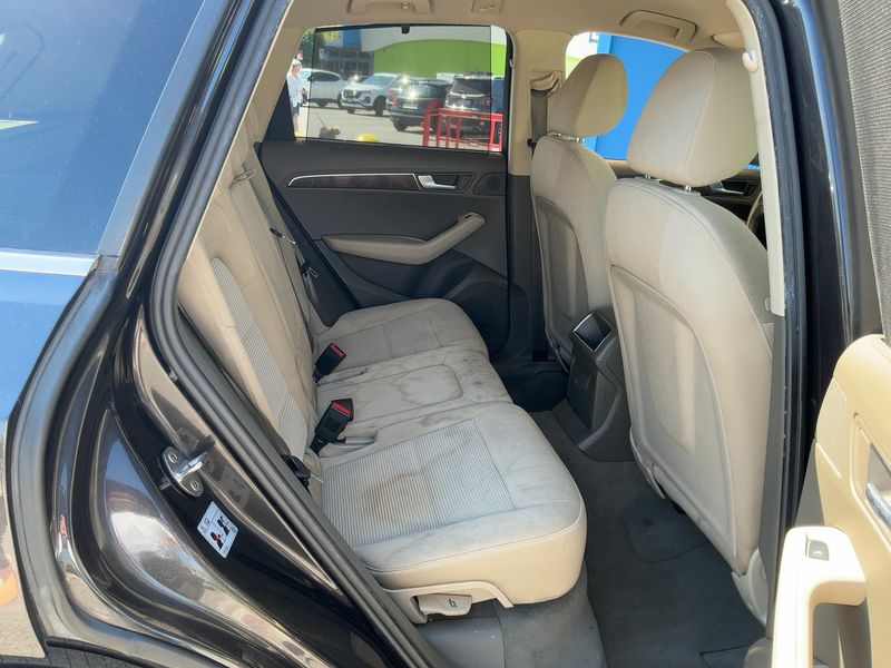 Audi Q5 2.0 TDI quattro 2012 – снимка 19