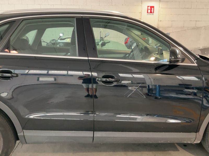 Audi Q3 2.0 TDI quattro 2012 – снимка 10