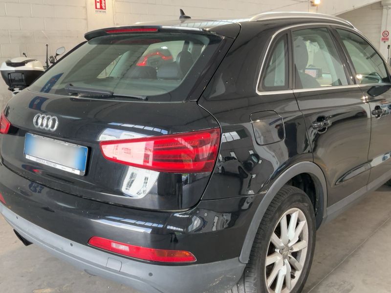 Audi Q3 2.0 TDI quattro 2012 – снимка 8