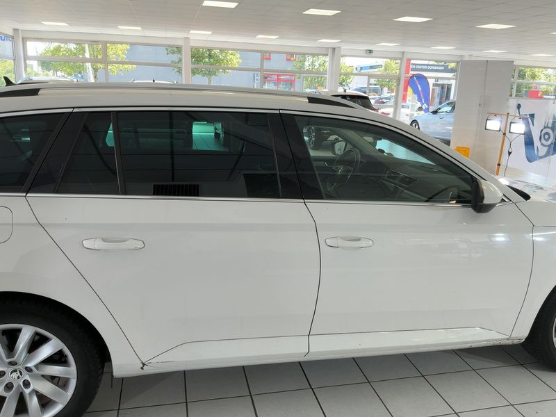Skoda Superb 2.0 TDI Style 4x4 2018 – снимка 10