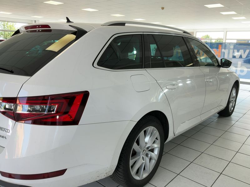 Skoda Superb 2.0 TDI Style 4x4 2018 – снимка 8