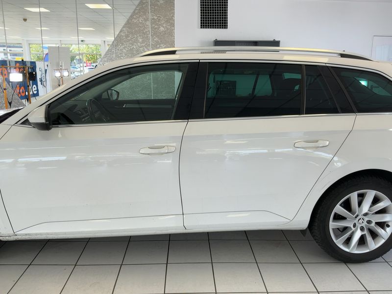 Skoda Superb 2.0 TDI Style 4x4 2018 – снимка 4