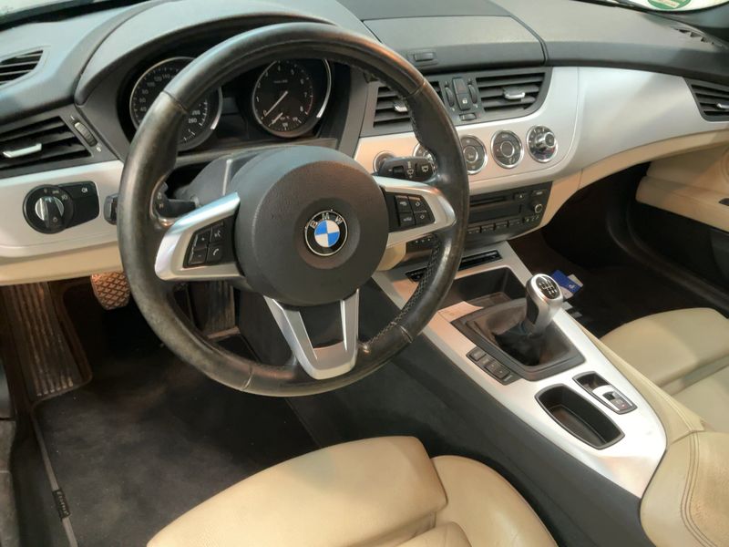 BMW Z4 sDrive 23i 2010 – снимка 17