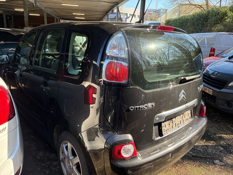 Citroen C3 Picasso 1.4 VTi Tendance 2010 – снимка 3