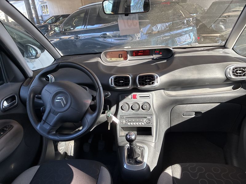 Citroen C3 Picasso 1.4 VTi Tendance 2010 – снимка 11