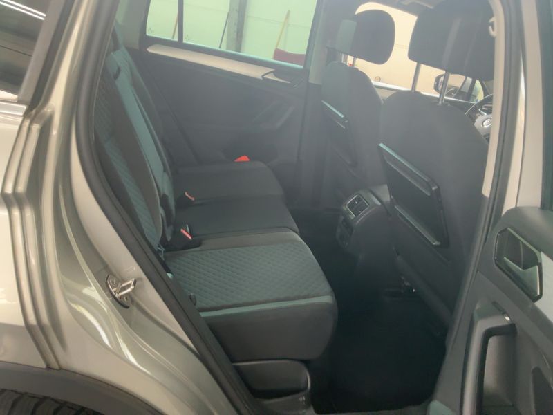 Volkswagen Tiguan 2.0 TDI Comfortline 4Motion BlueMotion Tech 2016 – снимка 19