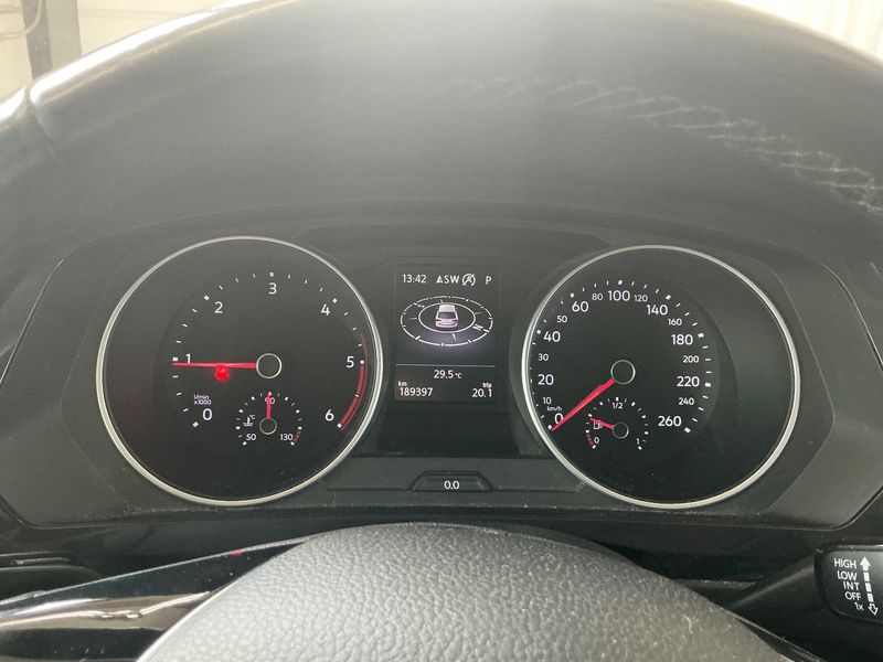 Volkswagen Tiguan 2.0 TDI Comfortline 4Motion BlueMotion Tech 2016 – снимка 18