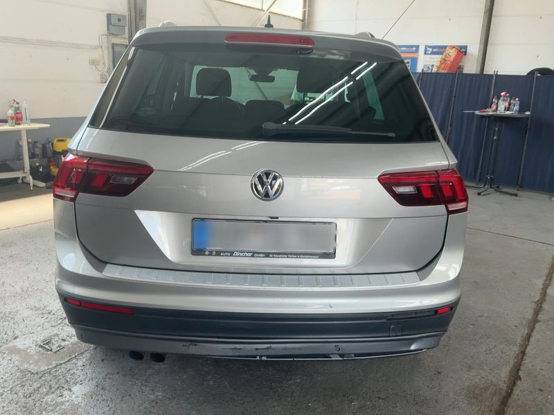 Volkswagen Tiguan 2.0 TDI Comfortline 4Motion BlueMotion Tech 2016 – снимка 7