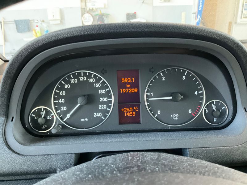 Mercedes-Benz A-Klasse A 180 CDI Avantgarde 2011 – снимка 4