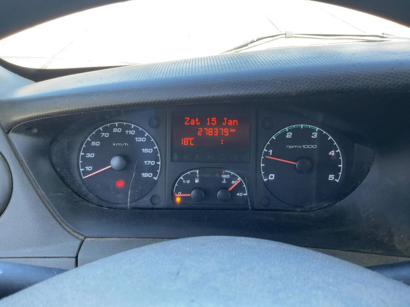 Iveco Daily 2.3 Diesel HKa 35 S Radstand 3300 2013 – снимка 13