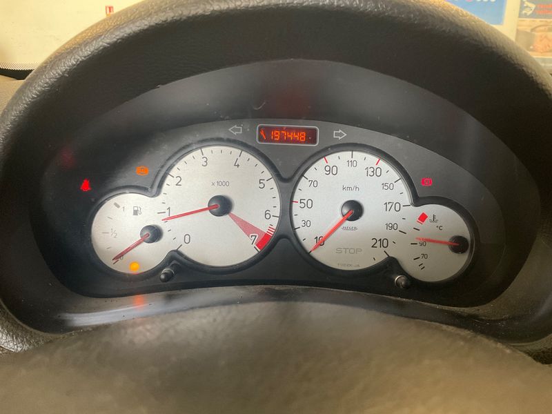 Peugeot 206 1.4 Grand Filou Cool 2006 – снимка 4