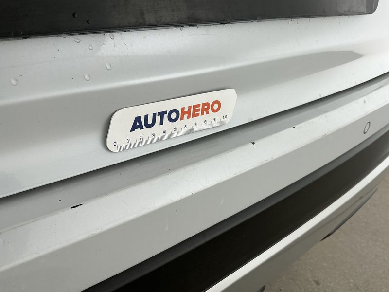 Mitsubishi Eclipse Cross 2.4 Plug-in Hybrid Plus Select 4WD 2023 – снимка 34